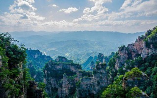湖南张家界天气预报？湖南张家界天气预报一周7天凤凰古城一周天气查询？