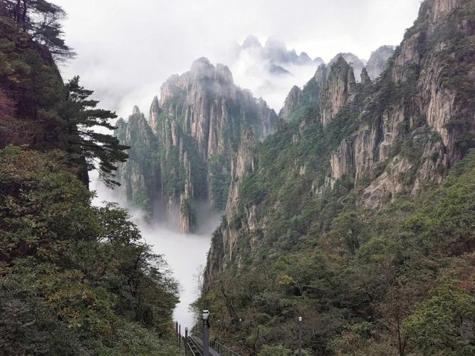 黄山山上实时天气,黄山天气风景区天气实时?-第1张图片-巾百福 黄山山上实时天气,黄山天气风景区天气实时?-第1张图片-巾百福