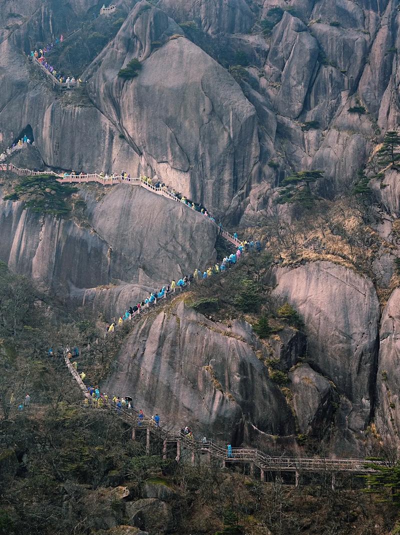 黄山山上实时天气,黄山天气风景区天气实时?-第3张图片-巾百福 黄山山上实时天气,黄山天气风景区天气实时?-第3张图片-巾百福