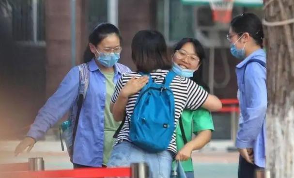 尾号限行有什么用意?限行尾号啥意思?-第1张图片-巾百福 尾号限行有什么用意?限行尾号啥意思?-第1张图片-巾百福